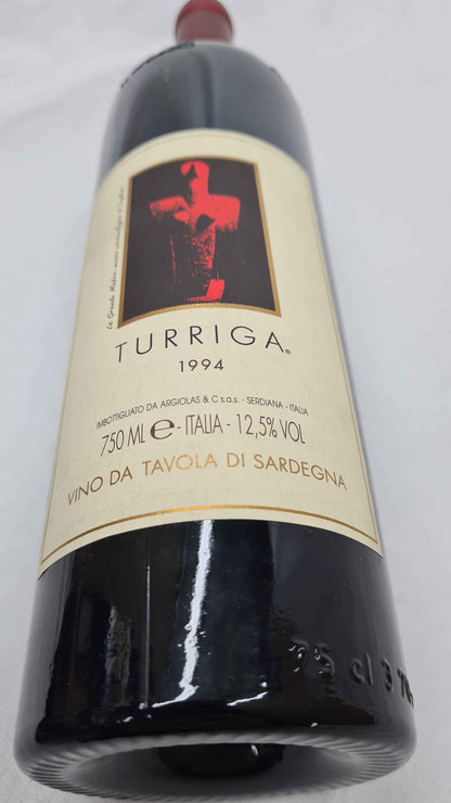 Bottiglia di vino ​Turriga 1994 Isola dei Nuraghi IGT | Vino Rosso Cantine Argiolas