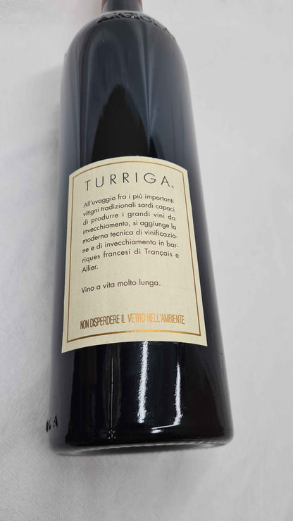 Bottiglia di vino ​Turriga 1994 Isola dei Nuraghi IGT | Vino Rosso Cantine Argiolas