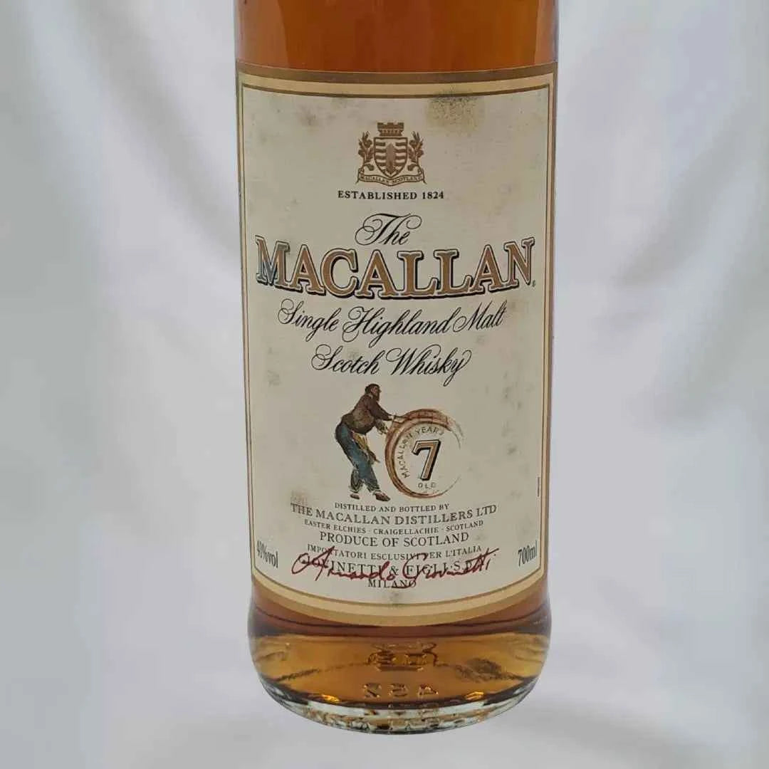 Bottiglia di scotch Whisky  ​Macallan 7 years old con Box | Single Malt | 40% 700ml | Sherry Wood Cask | Giovinetti - Timeless Whisky