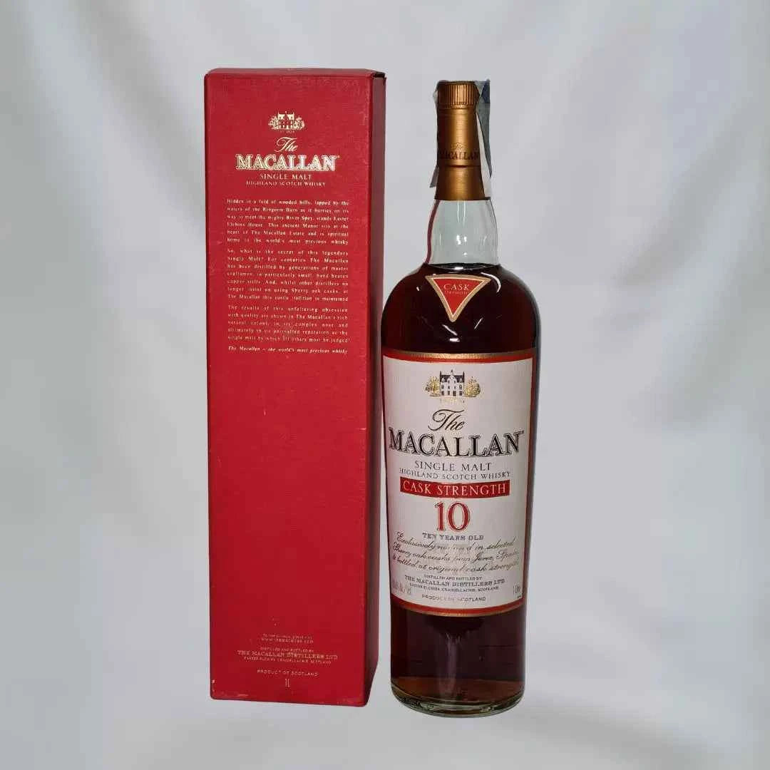 Bottiglia di scotch whisky ​Macallan 10 years old Scotch Whisky | Single Malt Cask Strength | 1L 58,6% | Sherry Wood Cask