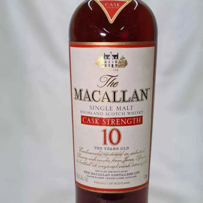 Bottiglia di scotch whisky ​Macallan 10 years old Scotch Whisky | Single Malt Cask Strength | 1L 58,6% | Sherry Wood Cask