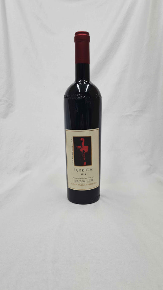 Bottiglia di vino ​Turriga 1994 Isola dei Nuraghi IGT | Vino Rosso Cantine Argiolas